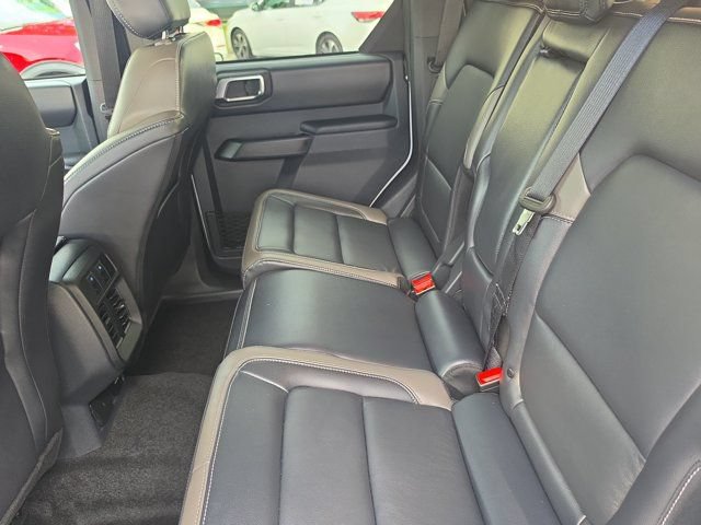 Certified 2025 Ford Bronco Outer Banks AWD/4WD image 14