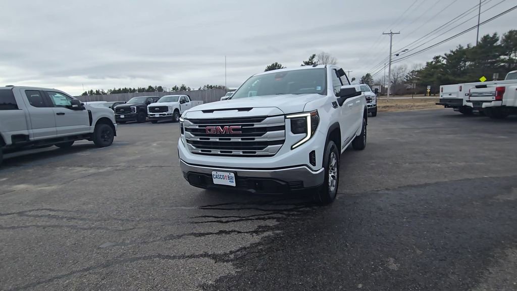Used 2022 GMC Sierra 1500 SLE AWD/4WD image 14