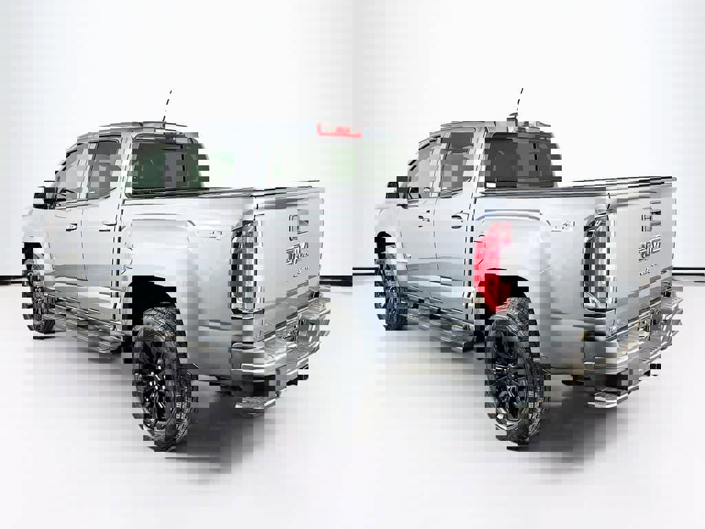 Used 2022 GMC Canyon Elevation w/ Elevation Premium Package image 4