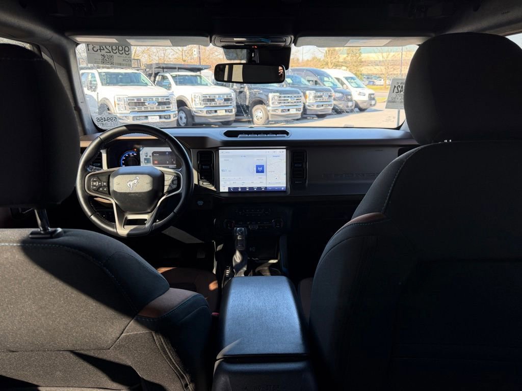 Certified 2022 Ford Bronco Outer Banks w/ Sasquatch Package image 17