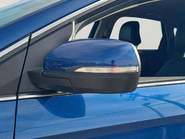 Certified 2022 Ford Edge Titanium image 26