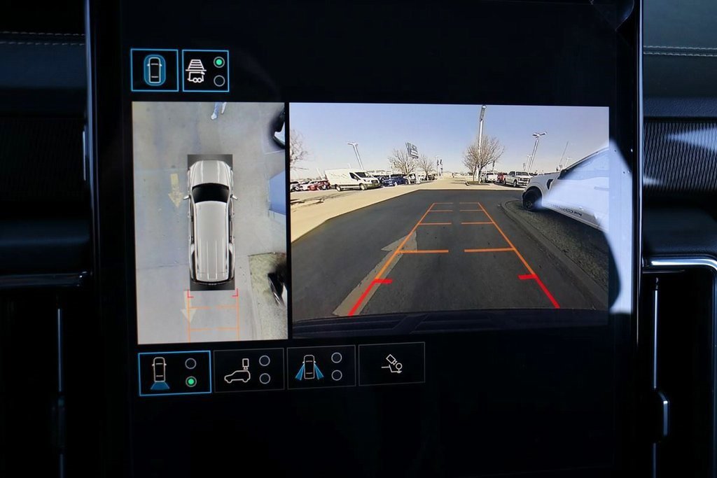 Used 2025 GMC Yukon XL Elevation w/ LPO, Floor Liner Package image 18