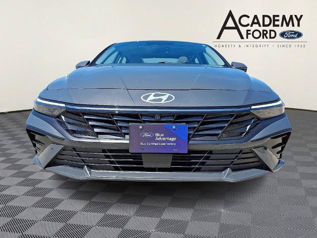 Used 2024 Hyundai Elantra Limited FWD image 2