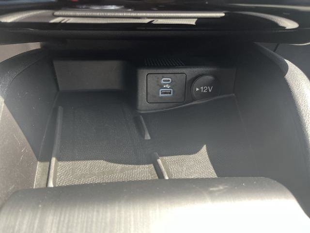 Certified 2022 Ford Escape SEL w/ SEL Stealth AWD Package image 17