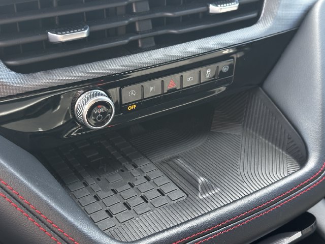 Certified 2025 Ford Explorer ST AWD/4WD image 24