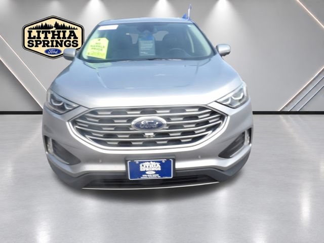 Certified 2022 Ford Edge Titanium w/ Equipment Group 301A AWD/4WD image 2