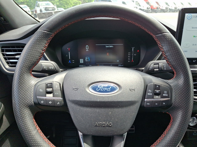 Certified 2023 Ford Escape ST-Line w/ Tech Pack #1 AWD/4WD image 19