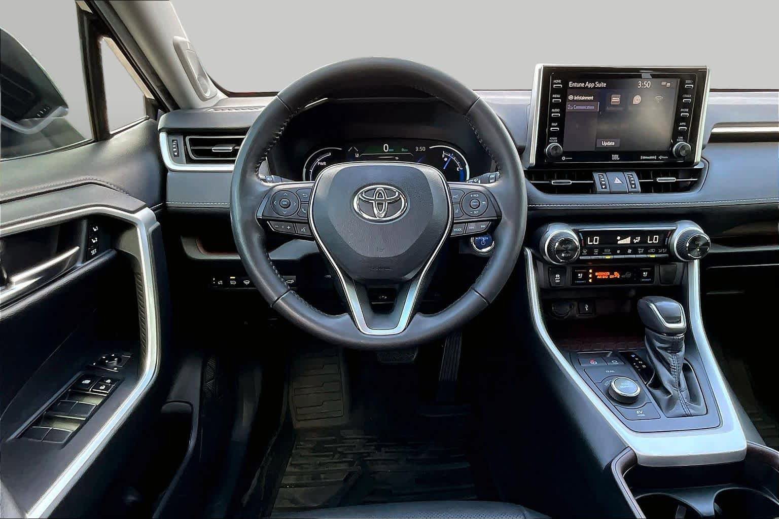 Used 2020 Toyota RAV4 Limited w/ Limited Grade Weather Package AWD/4WD image 8