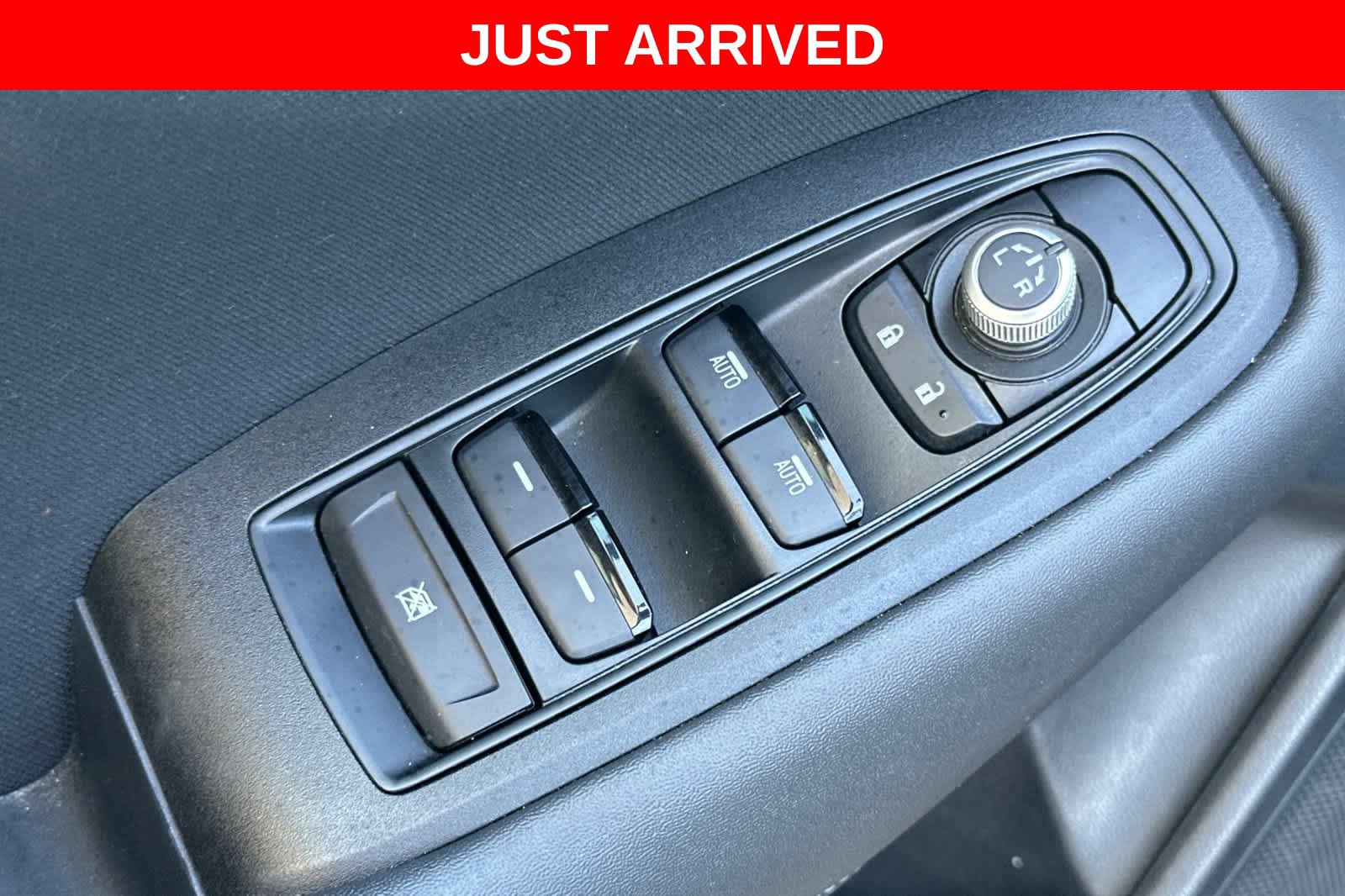 Used 2024 Subaru Outback Premium AWD/4WD image 14