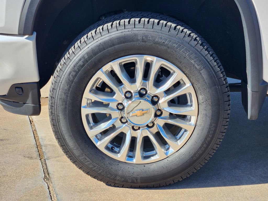 Used 2021 Chevrolet Silverado 2500 High Country image 10