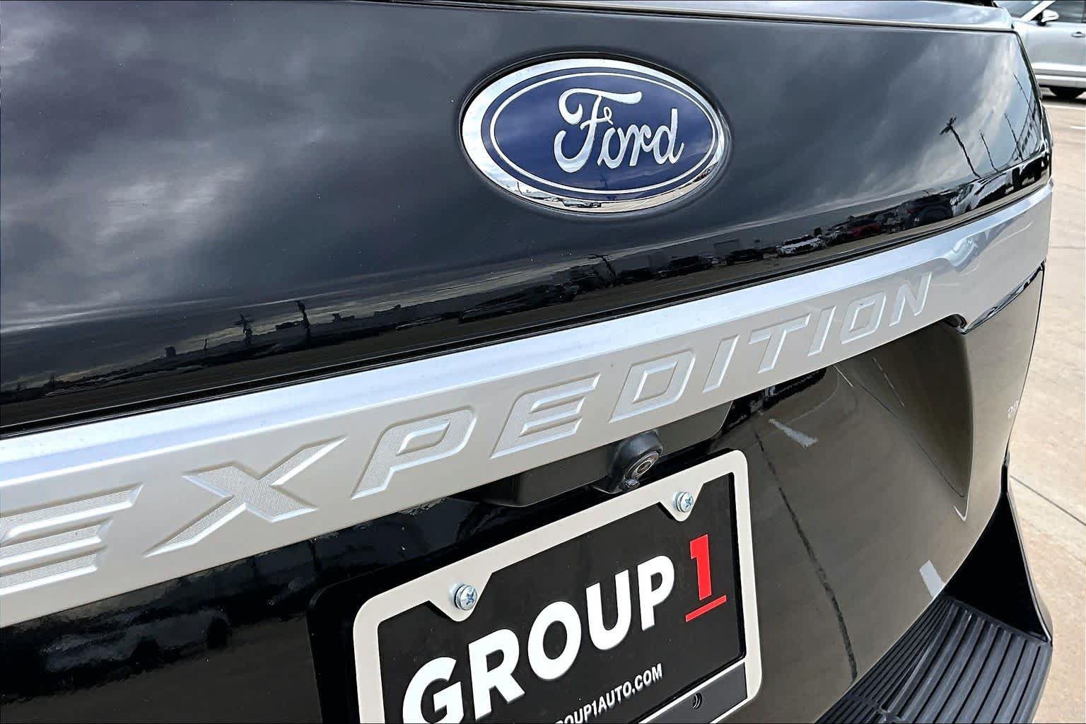 Certified 2019 Ford Expedition Platinum RWD image 9