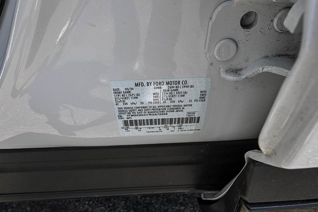 Certified 2024 Ford Explorer ST-Line w/ Class IV Trailer Tow Package AWD/4WD image 33