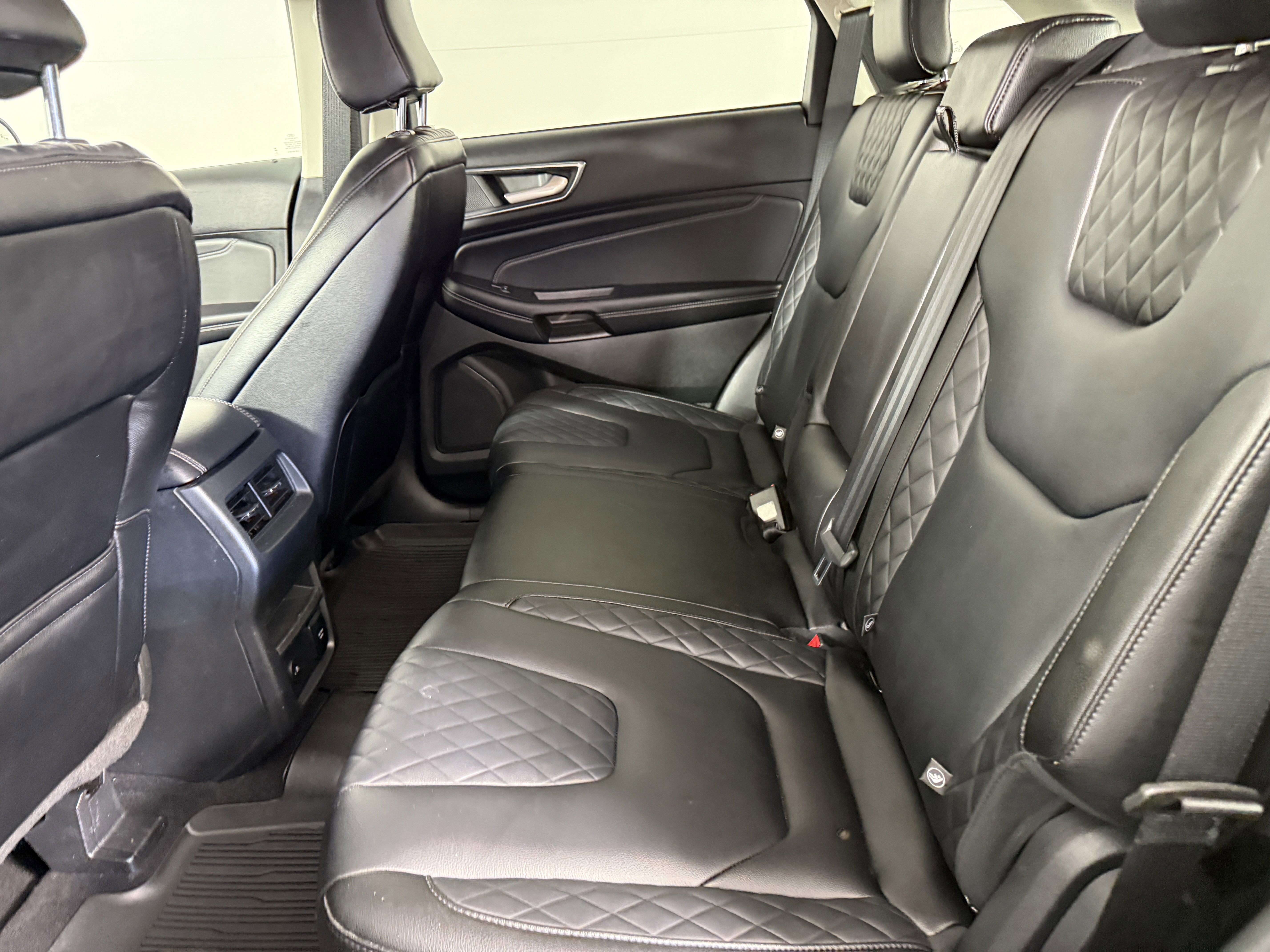 Certified 2023 Ford Edge Titanium w/ Cargo Accessory Package image 15