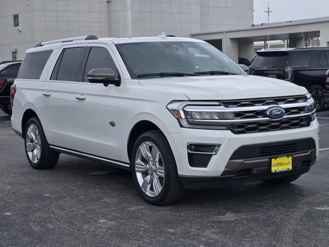 Certified 2024 Ford Expedition Max King Ranch AWD/4WD image 3