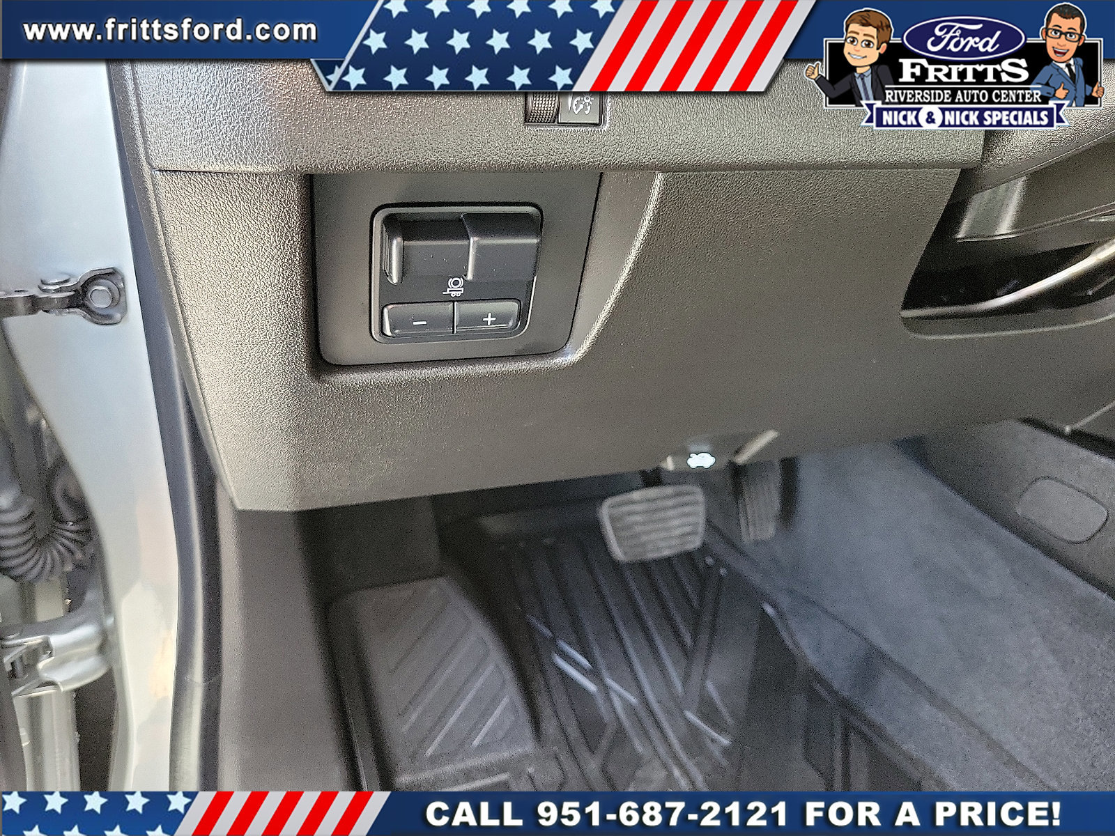 Used 2023 GMC Canyon AT4 w/ AT4 Premium Package image 12