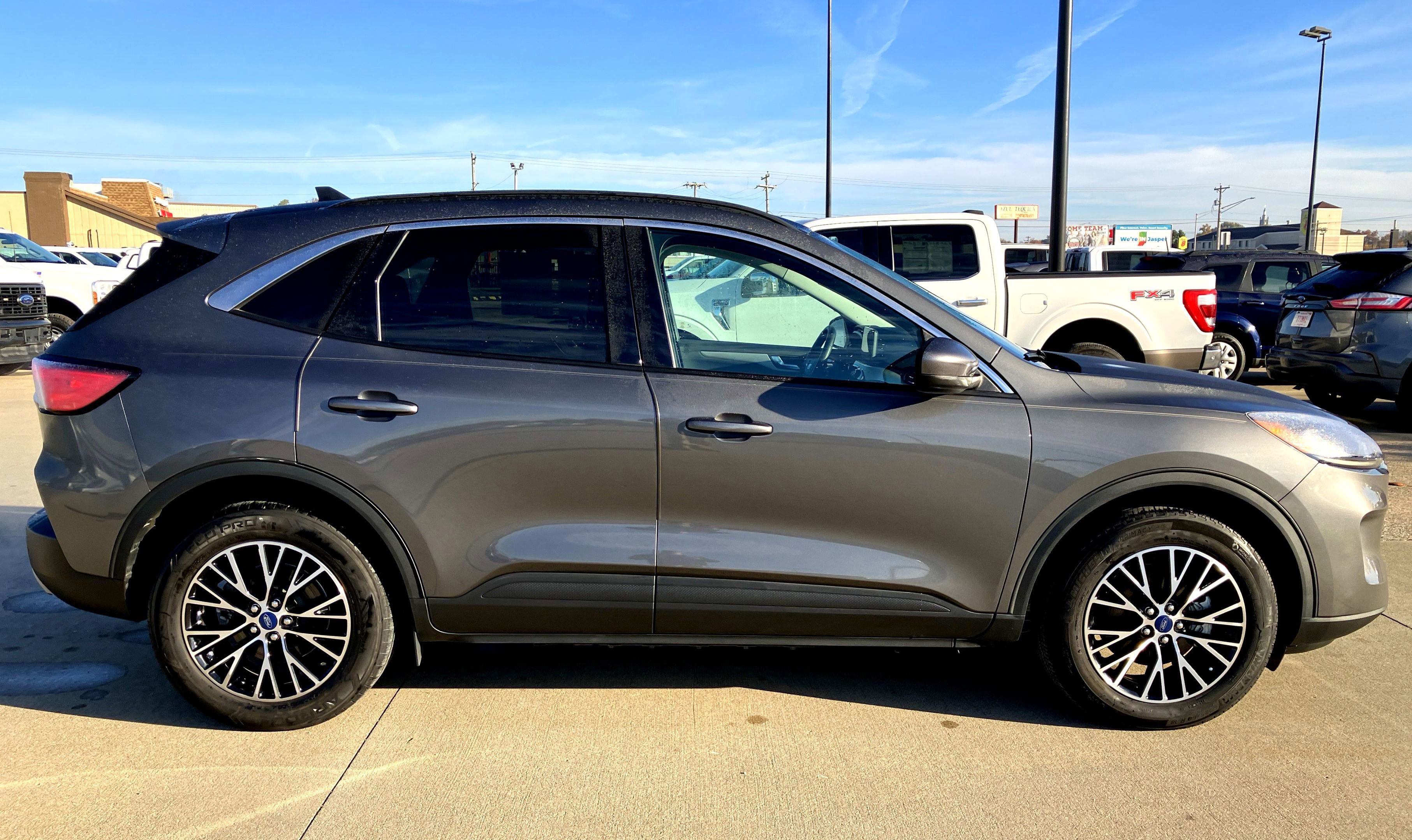 Certified 2022 Ford Escape SEL w/ Technology Package image 7