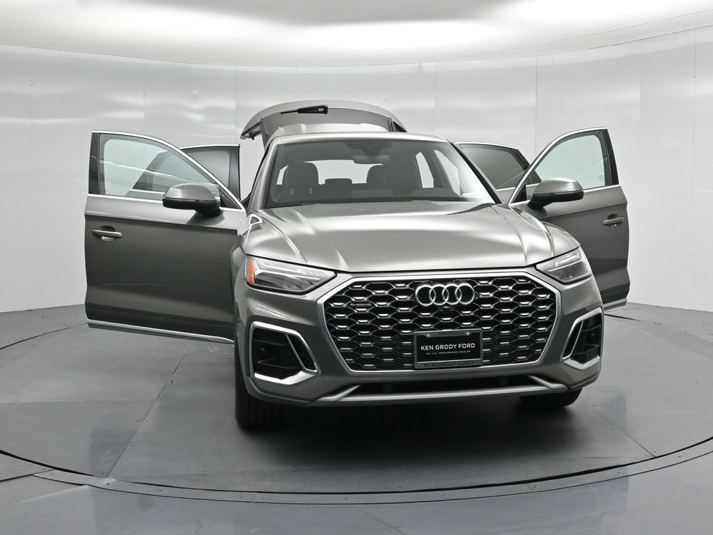 Used 2023 Audi Q5 2.0T Premium w/ Convenience Package AWD/4WD image 33