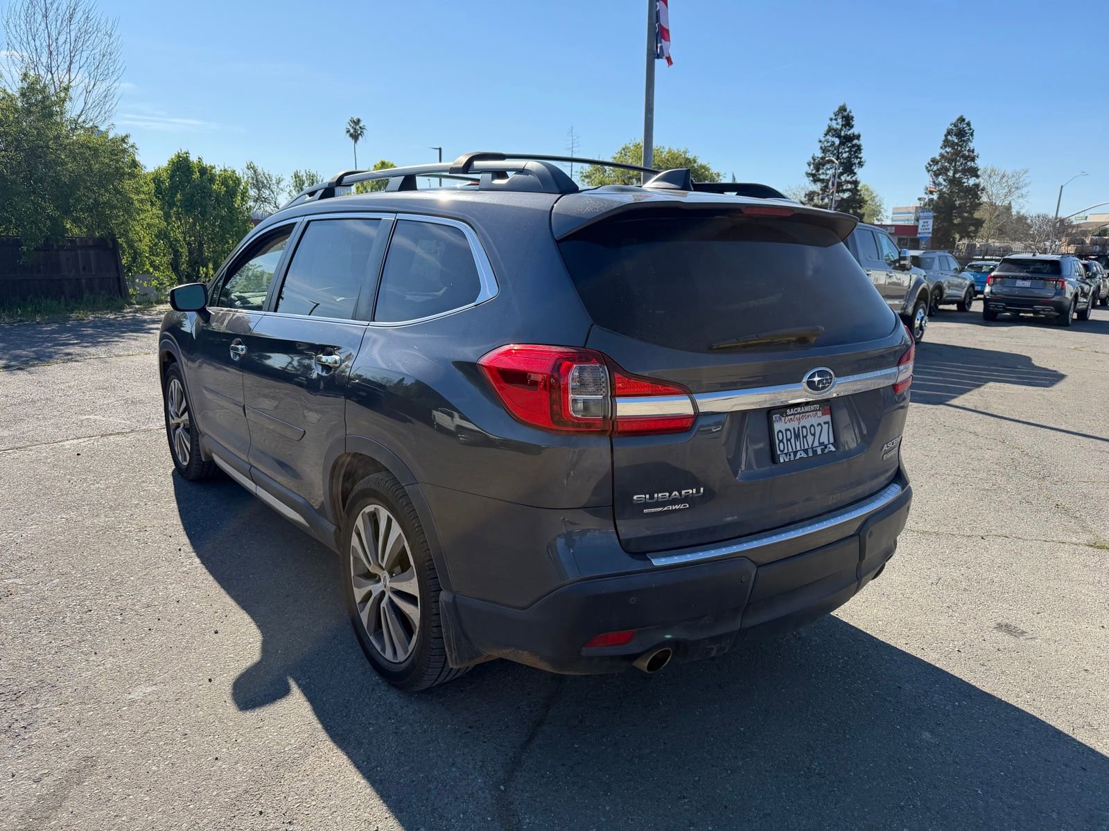 Used 2020 Subaru Ascent Touring w/ Popular Package #3 image 3