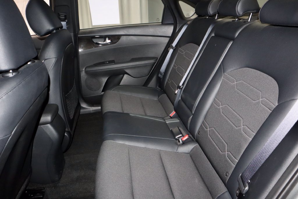 Used 2024 Kia Forte GT-Line FWD image 22