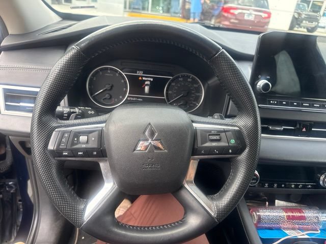 Used 2023 Mitsubishi Outlander SE FWD image 26