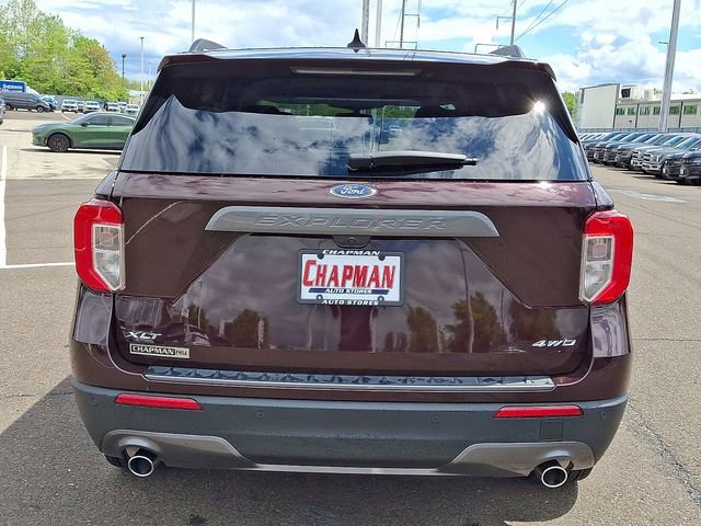 Certified 2023 Ford Explorer XLT w/ Equipment Group 202A AWD/4WD image 5
