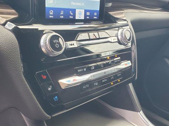 Certified 2023 Ford Explorer Limited w/ Limited Technology Package RWD image 24