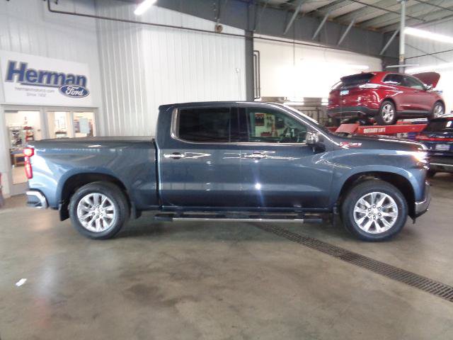 Used 2019 Chevrolet Silverado 1500 LTZ w/ LTZ Premium Package AWD/4WD image 2