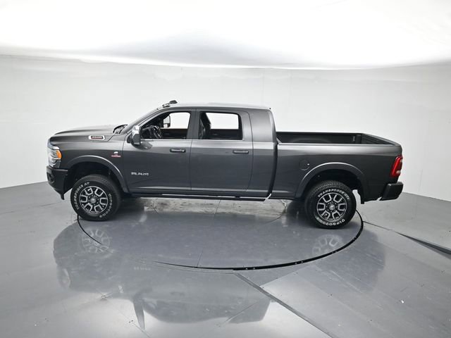 Used 2024 RAM 3500 Limited w/ Safety Group image 41