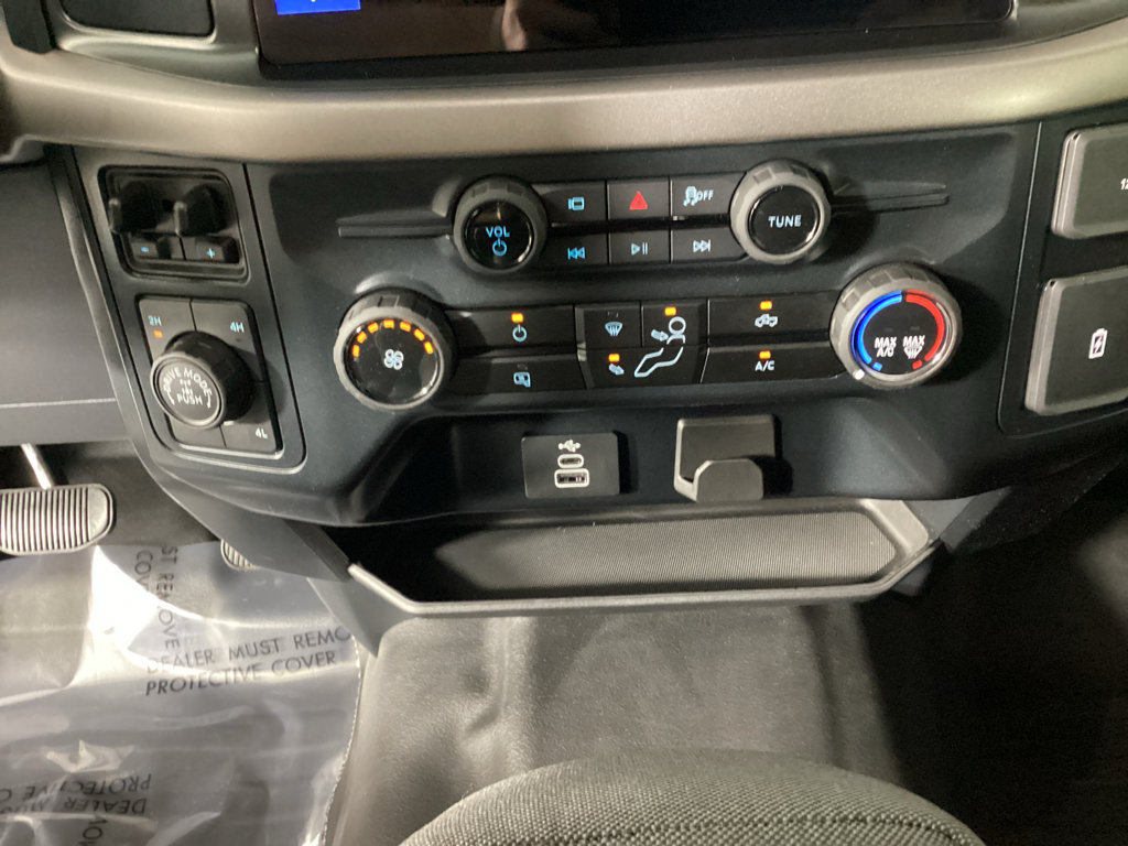 Certified 2025 Ford F150 XL w/ Tow/Haul Package AWD/4WD image 24