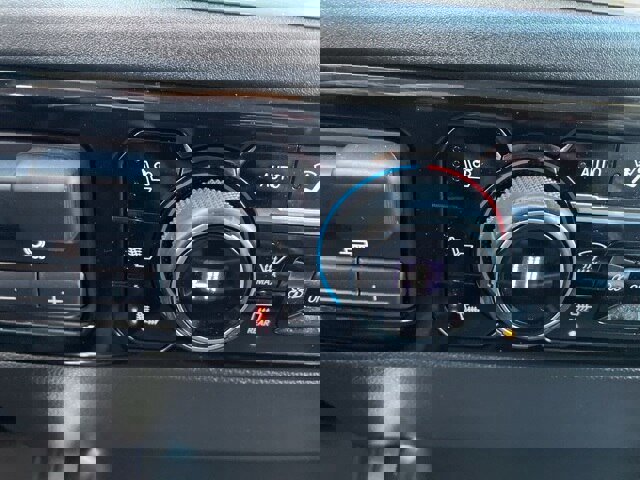 Used 2024 Chevrolet Silverado 2500 LTZ w/ LTZ Premium Package image 22