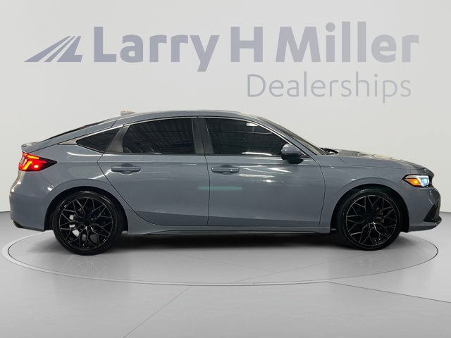 Used 2023 Honda Civic Sport Touring image 6