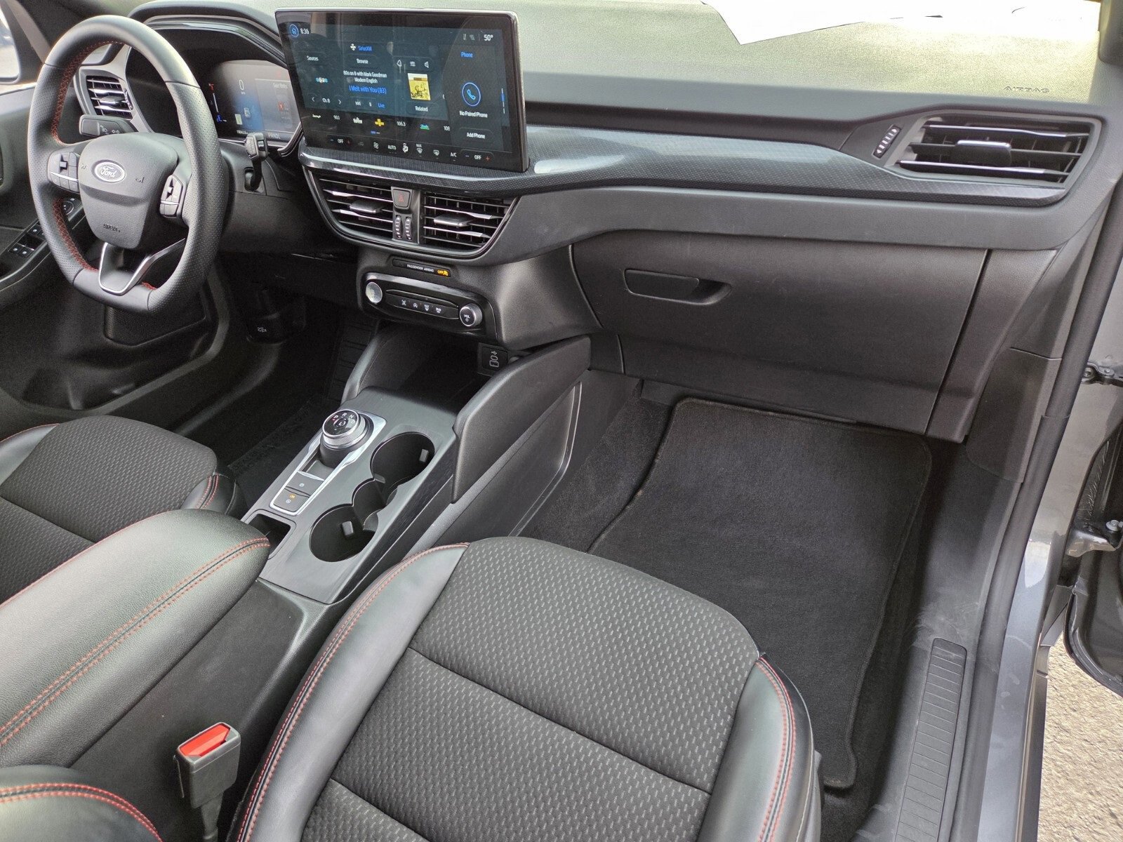 Certified 2024 Ford Escape ST-Line w/ Tech Pack #1 image 16