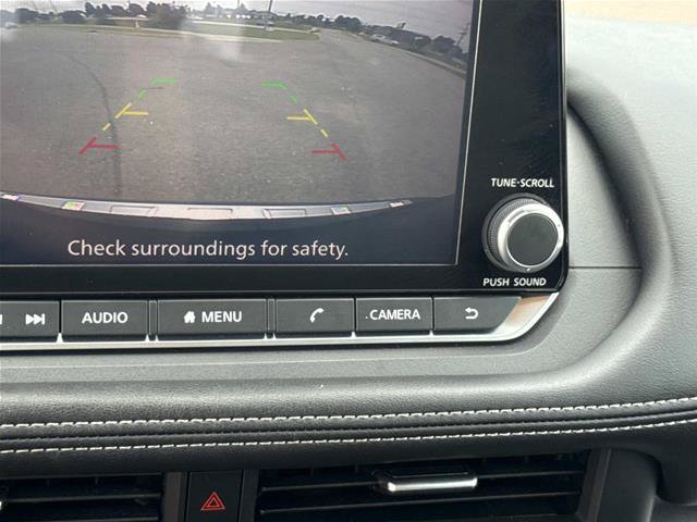 Used 2023 Nissan Rogue SV AWD/4WD image 24
