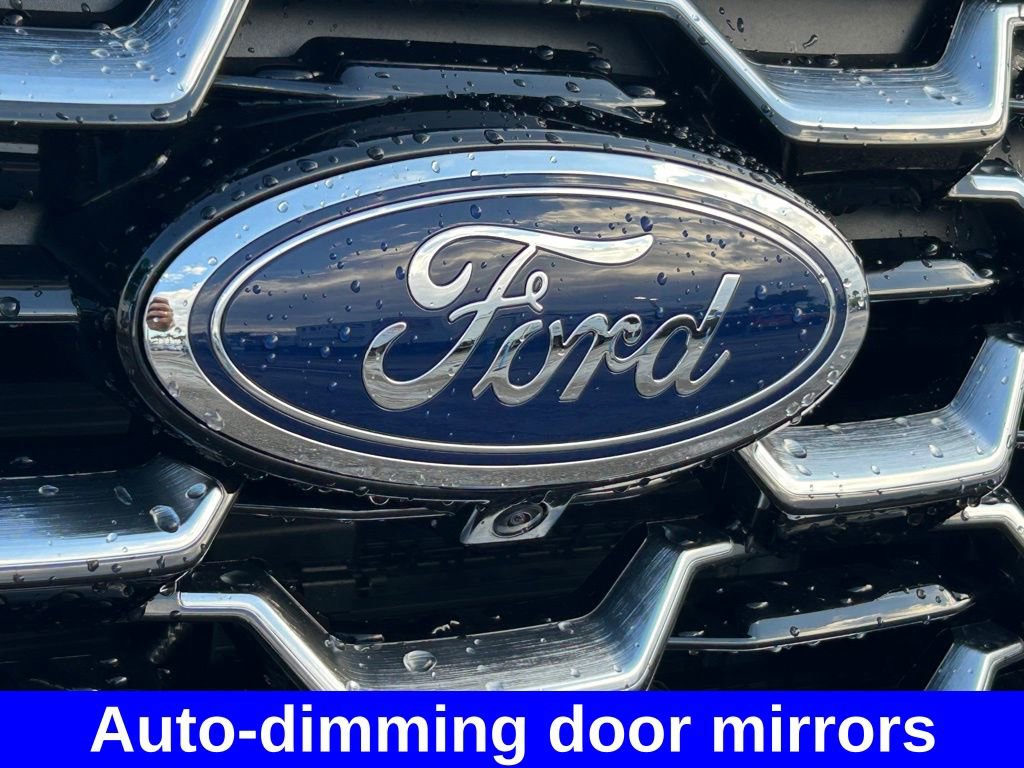 Certified 2025 Ford Explorer Platinum w/ Ultimate Package AWD/4WD image 20