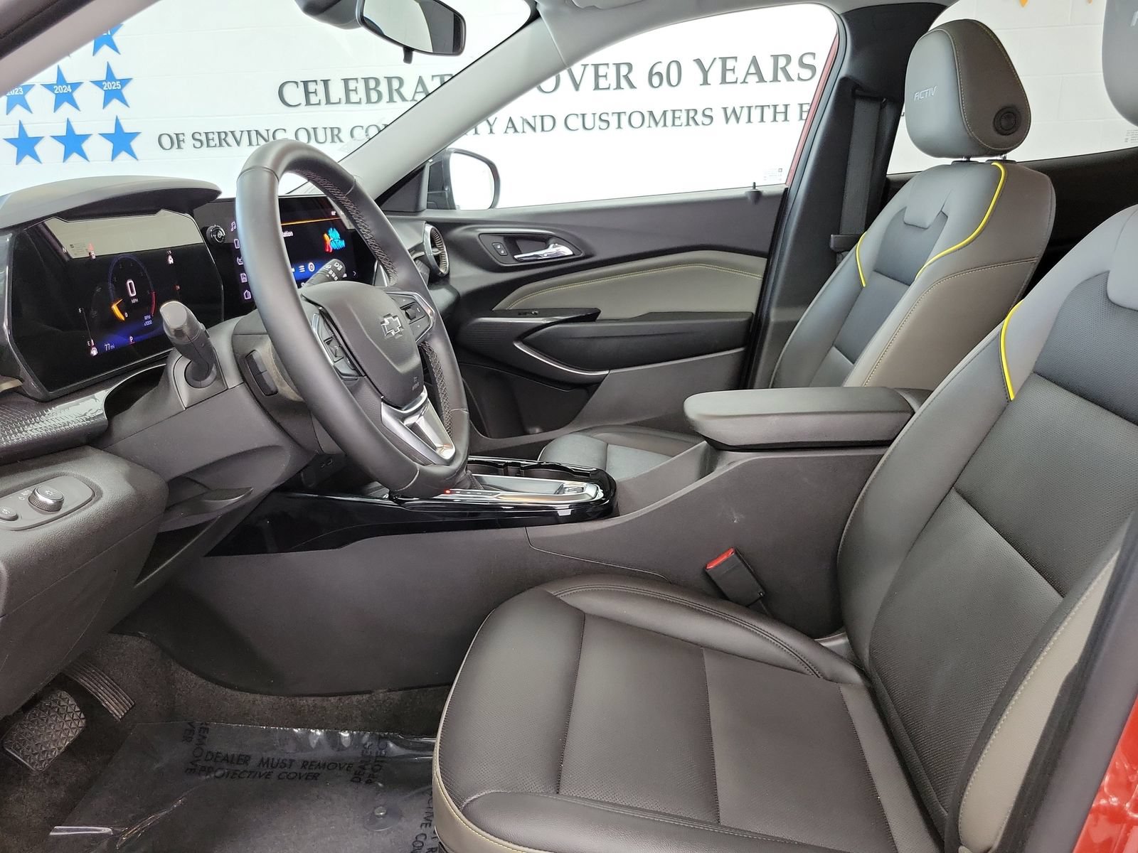 Used 2024 Chevrolet Trax ACTIV w/ Sunroof Package FWD image 8