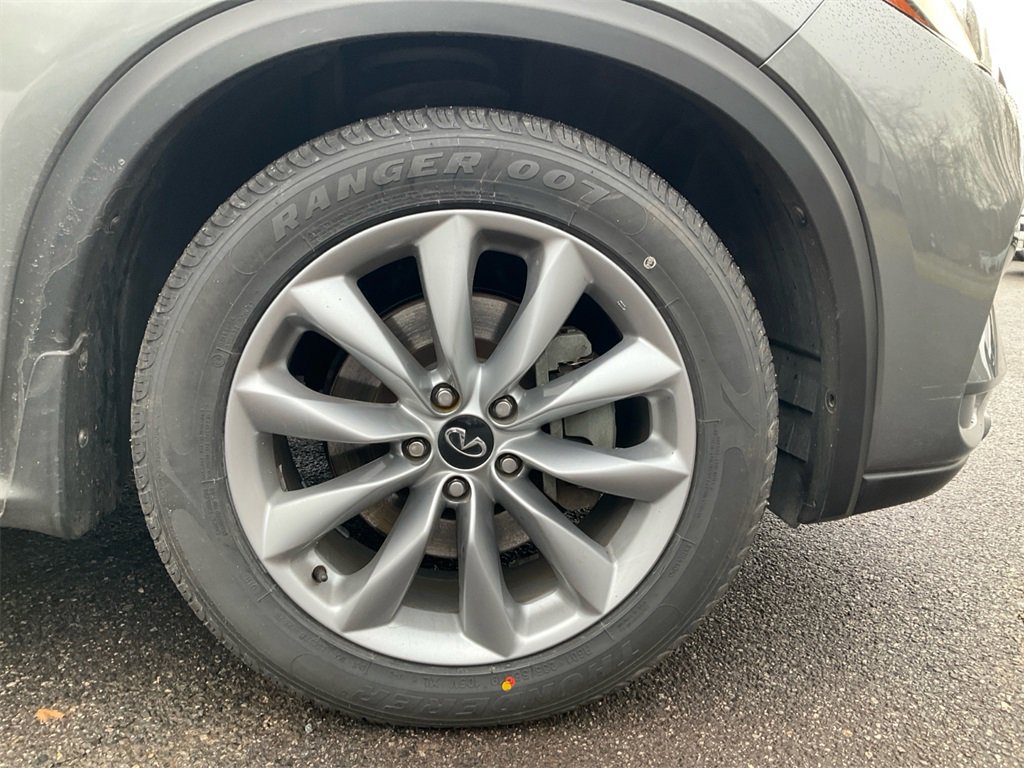 Used 2021 INFINITI QX50 Luxe image 10