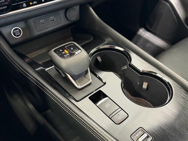 Used 2023 Nissan Rogue SL image 17