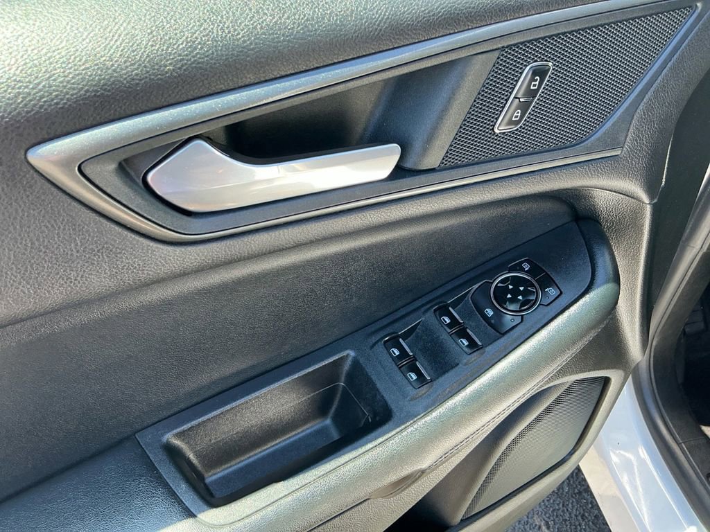 Certified 2022 Ford Edge SE AWD/4WD image 16