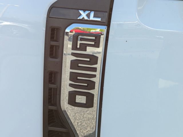 Certified 2023 Ford F250 XL w/ XL Chrome Package RWD image 12