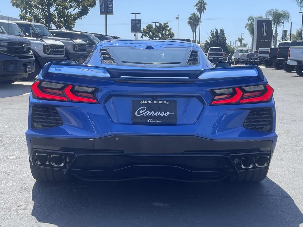 Used 2022 Chevrolet Corvette Stingray Premium Cpe w/ Z51 Performance Package RWD image 4