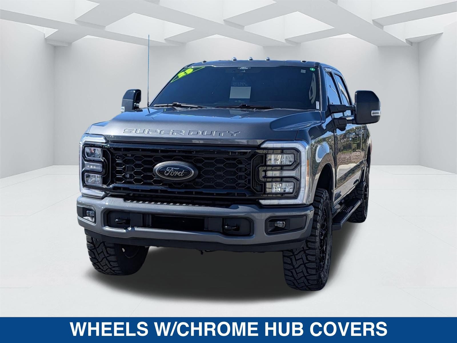 Certified 2025 Ford F250 Lariat w/ Black Appearance Package image 7