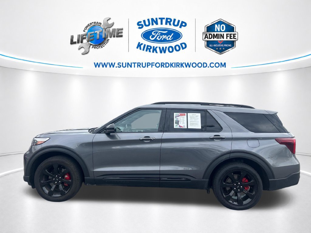 Certified 2022 Ford Explorer ST w/ Equipment Group 401A AWD/4WD image 2