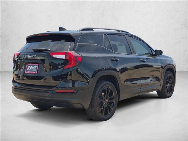 Used 2022 GMC Terrain SLE w/ Driver Convenience Package AWD/4WD image 5