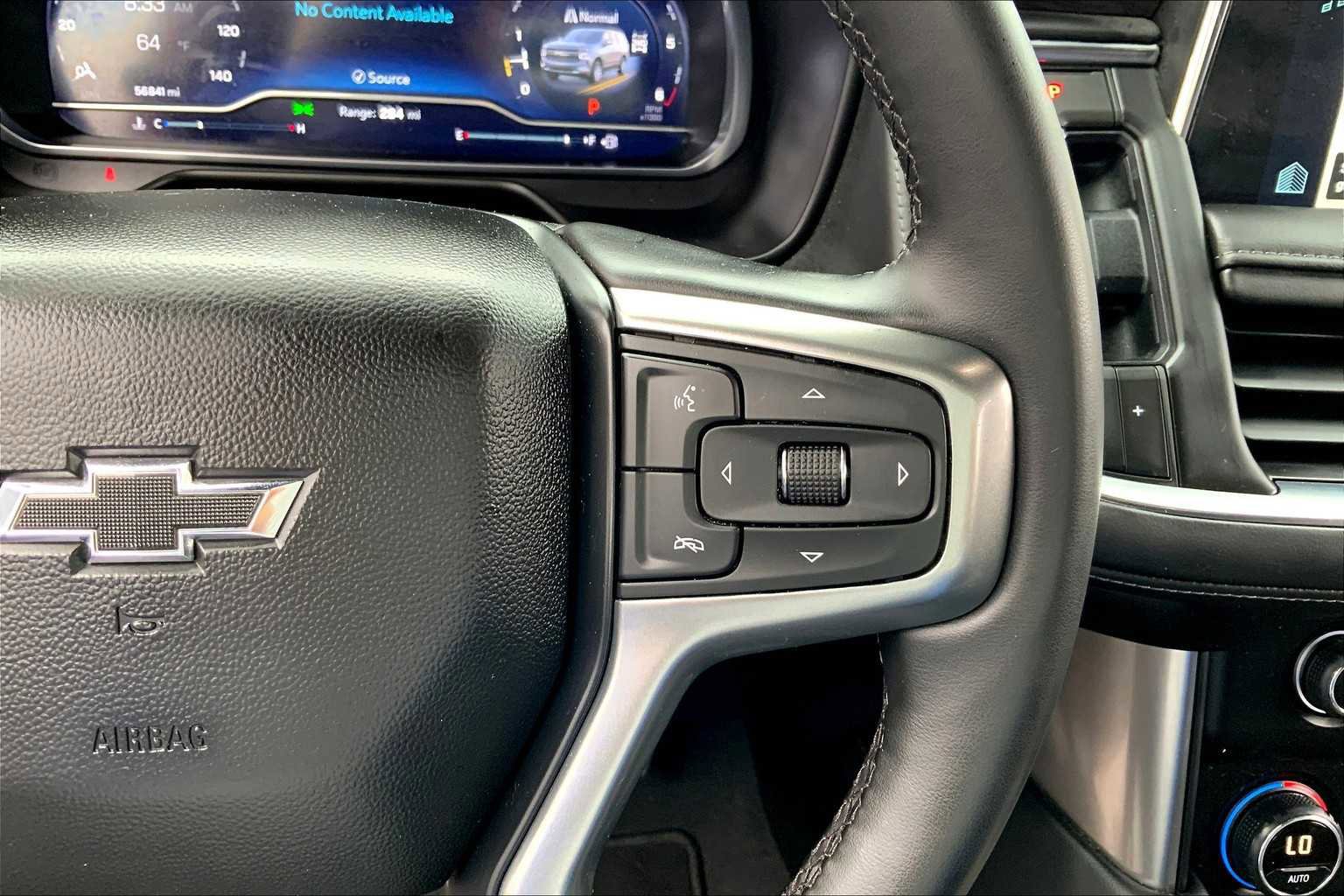 Used 2023 Chevrolet Tahoe Z71 w/ Luxury Package image 21