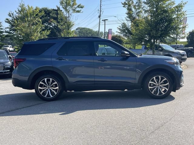 Certified 2020 Ford Explorer ST w/ Premium Technology Package AWD/4WD image 6