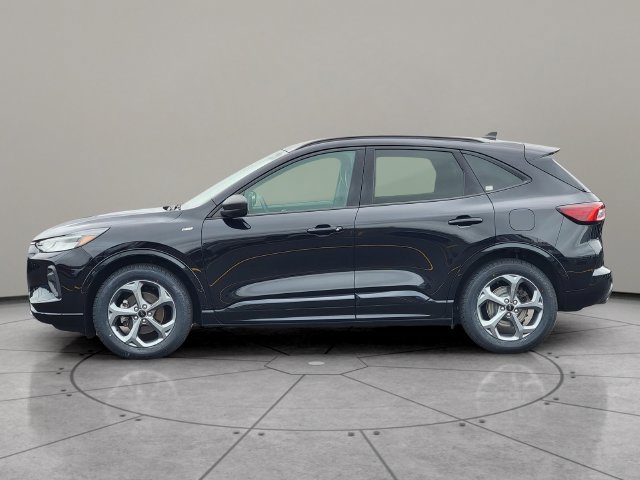 Certified 2024 Ford Escape ST-Line w/ Tech Pack #1 FWD image 9