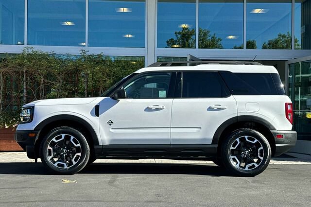 Certified 2023 Ford Bronco Sport Outer Banks w/ Tech Package AWD/4WD image 7
