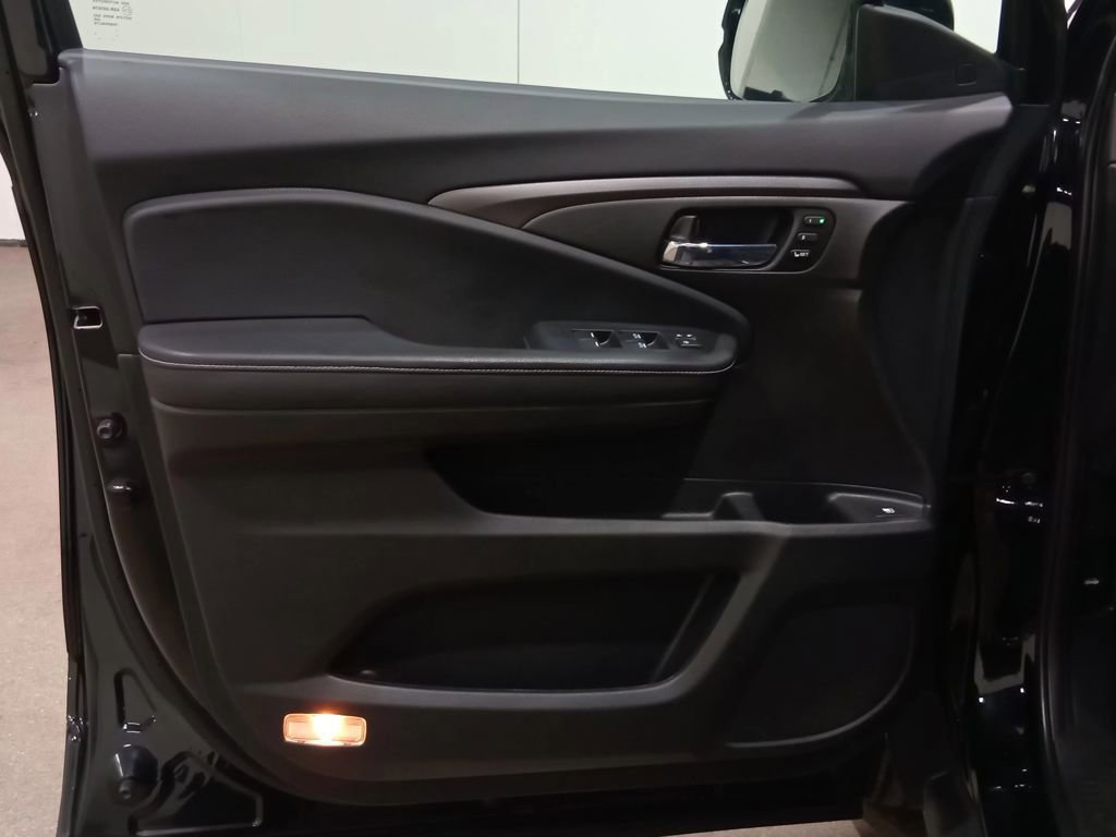 Used 2022 Honda Ridgeline RTL-E image 18