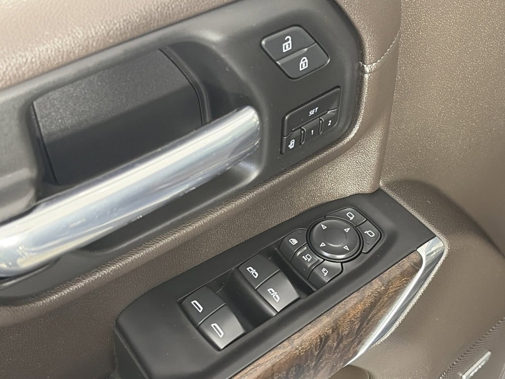 Used 2020 GMC Sierra 3500 Denali w/ Denali Ultimate Package image 25