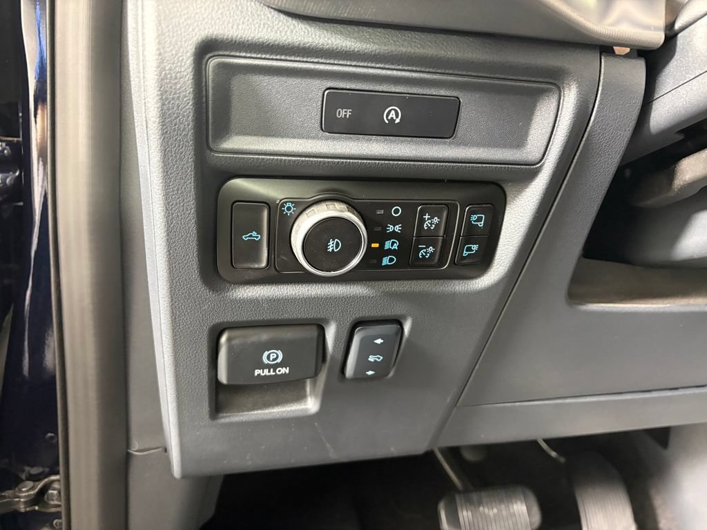 Certified 2025 Ford F150 Lariat AWD/4WD image 13